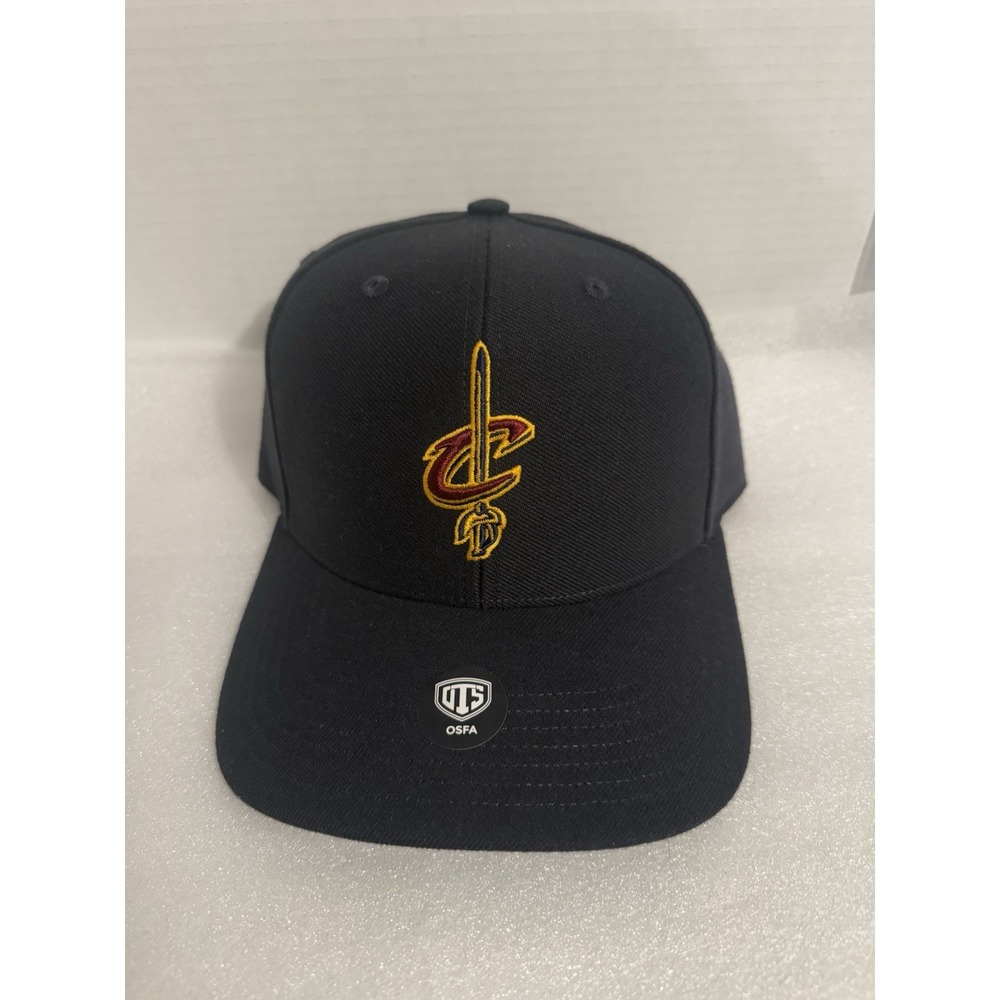 Cleveland Cavaliers Hat Black NBA Basketball Hook loop tape Baseball Cap